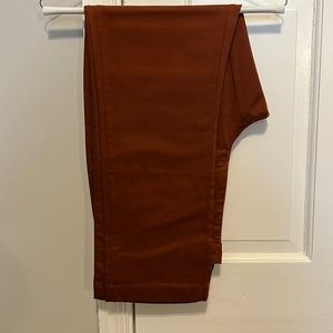 Rust slim fit chinos